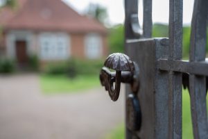 Klostergarten, Metallklinke, Eisentor, Kloster Walsrode, Schmiedetor,