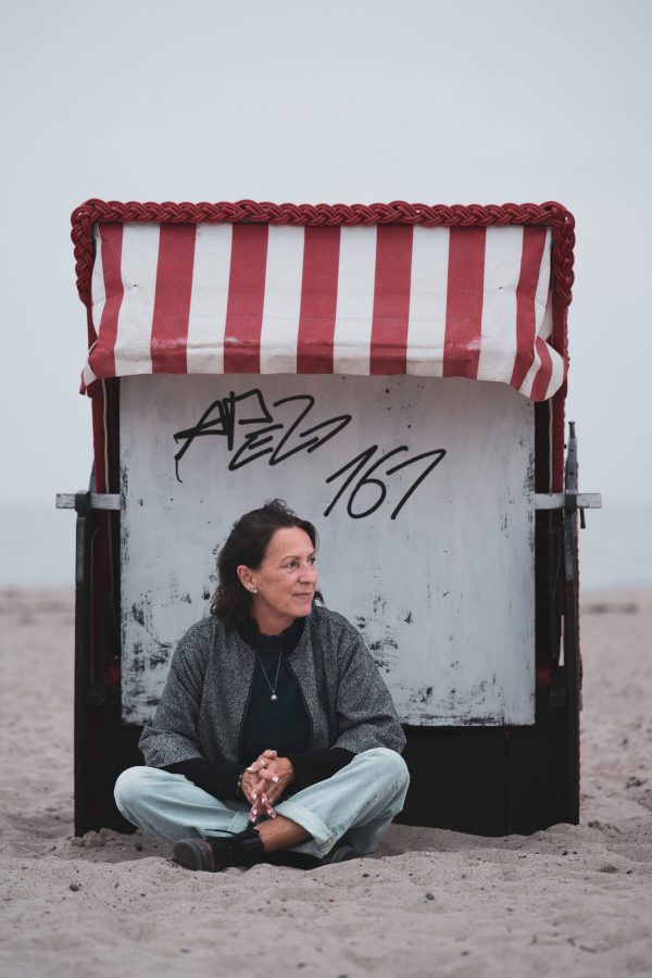 Strandkorb, Strand, Sand, Meer, Ostsee, Jeans,